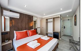 The Golden Park Hotel